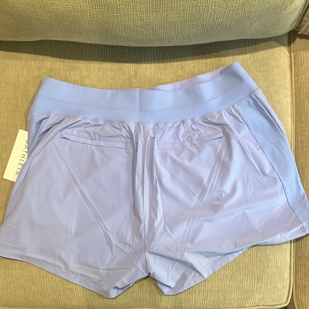🎁 NWT Athleta Brooklyn Short in Light Blue/Lilac (Victorian Periwinkle) Size 18 - Picture 9 of 12